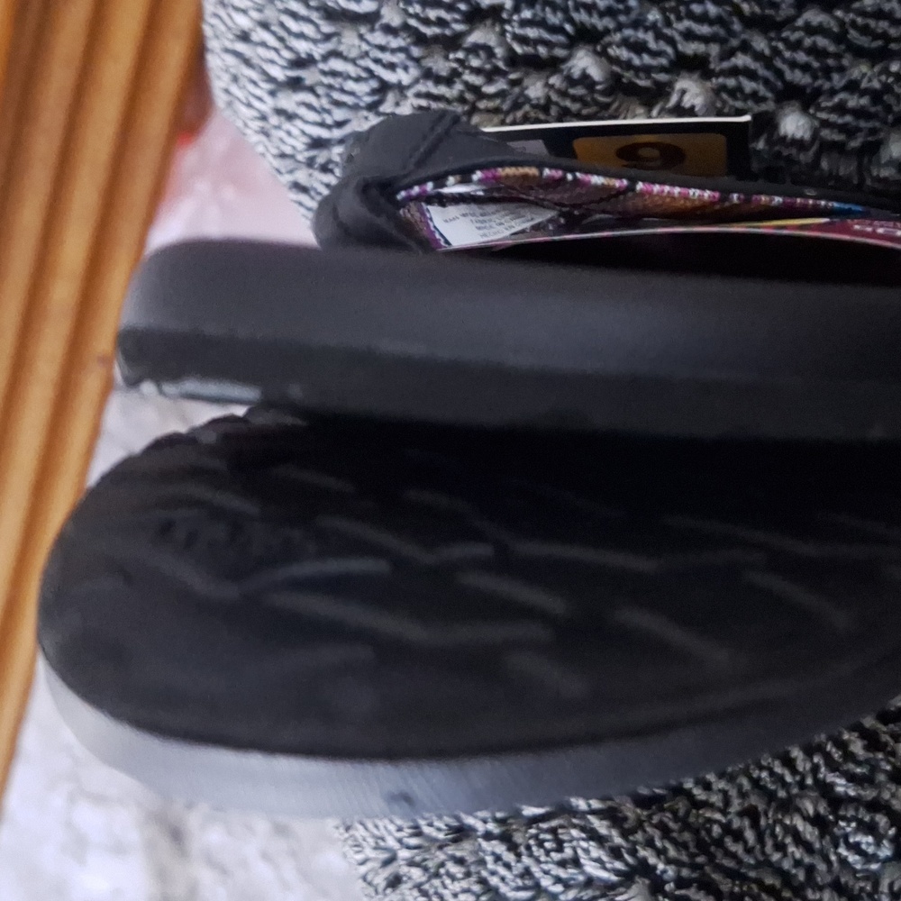 Ladies Flojos sandals. - Picture 5 of 8